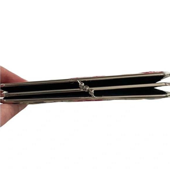 Vera Bradley Floral Clutch with Folk Art Design Kiss Lock Closure - Picture 4 of 9